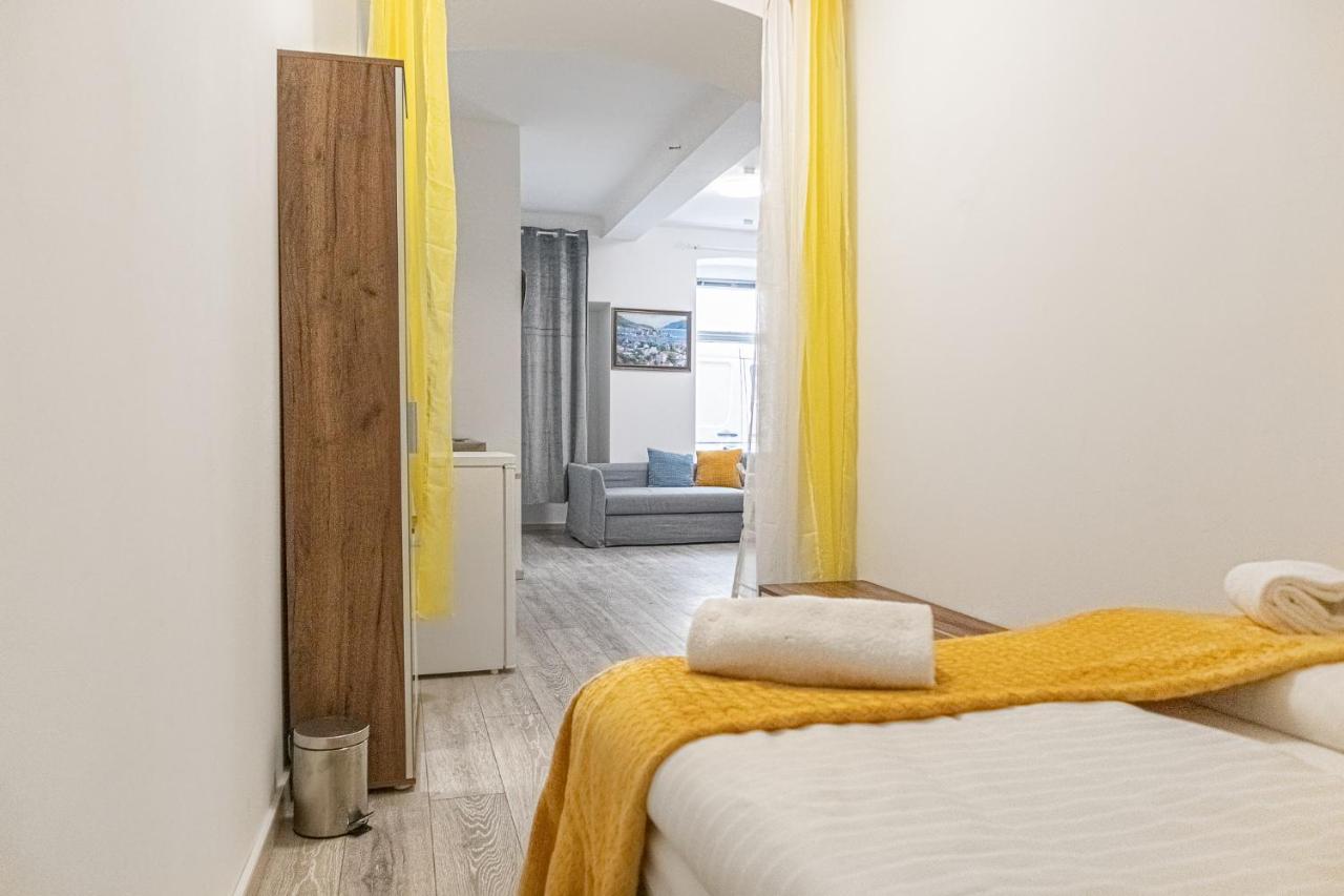 Pleasing Room Hauptbahnhof With Best Location Viena Exterior foto