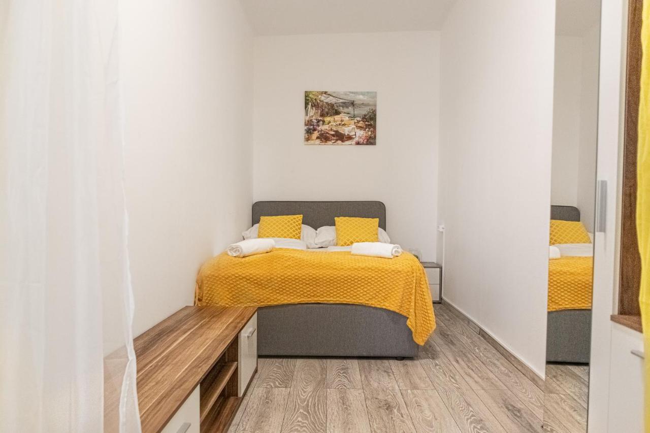 Pleasing Room Hauptbahnhof With Best Location Viena Exterior foto