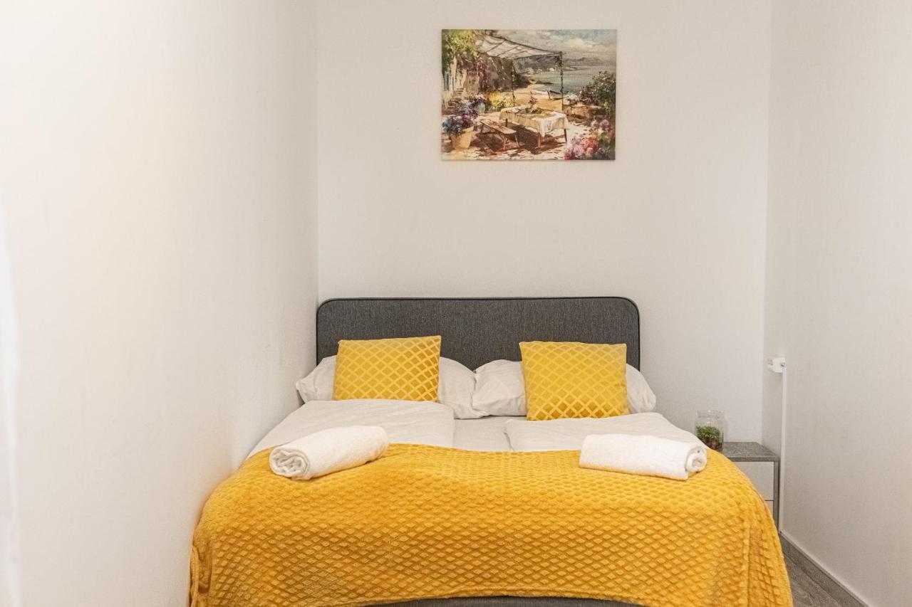 Pleasing Room Hauptbahnhof With Best Location Viena Exterior foto