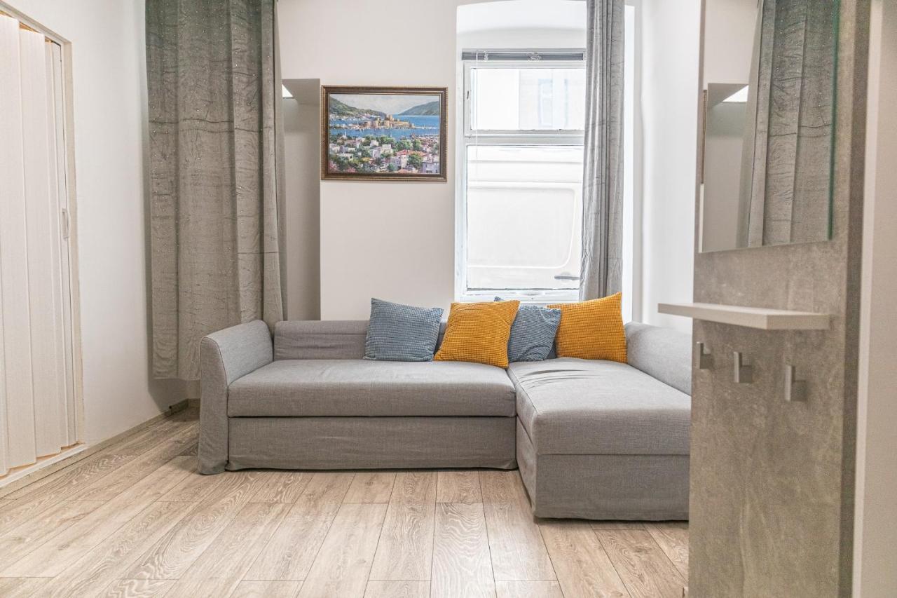 Pleasing Room Hauptbahnhof With Best Location Viena Exterior foto